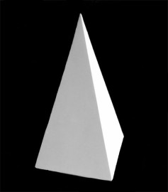 Статуя 'ЭКОРШЕ' Пирамида 4-гр.30-311.
